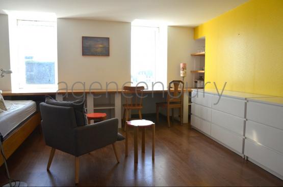 Trs peu dappartements offrent  leurs occupants daussi belles vues. 