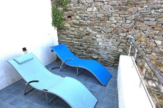 Rarissime � Palais, cet appartement b�n�ficie de deux terrasses ensoleill�es jusqu'au soir en �t�. 