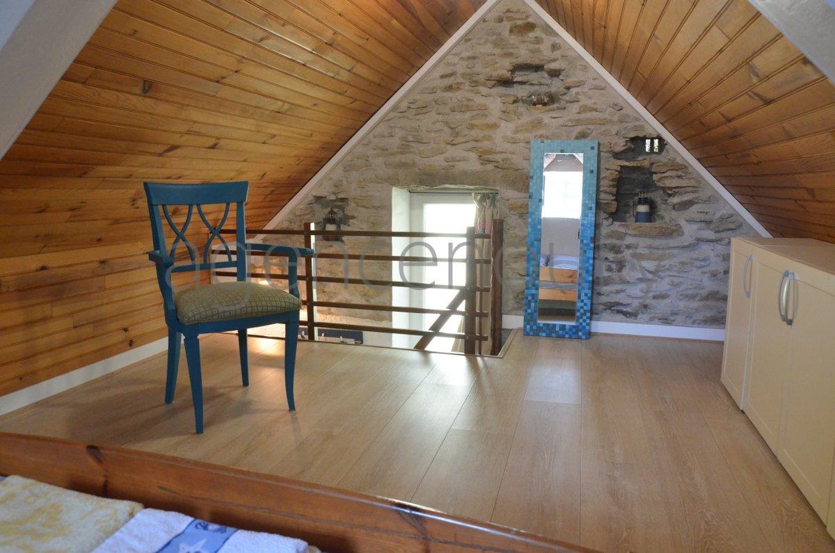 Une bonbonnire niche au cur d'un hameau plein de charme.