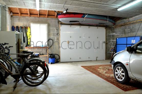 Cette vaste demeure a accueilli pendant des annes frres, surs, enfants, cousins qui en ont conserv des souvenirs mouvants.