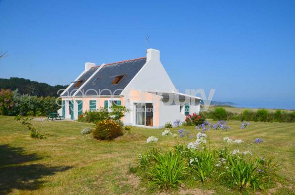 La campagne  la mer : un somptueux paysage typique de Belle Ile ...