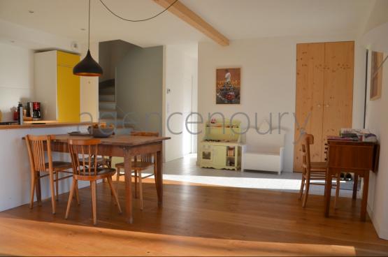 Avez-vous dj ressenti lambiance douce et chaleureuse, la sensation de confort propres aux habitations  ossature en bois ? 
