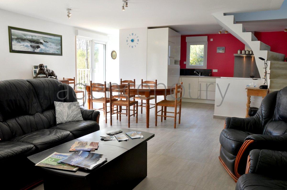 Pratiquement aucune maison de Belle-Ile nest aussi proche dune plage.