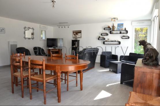 Pratiquement aucune maison de Belle-Ile nest aussi proche dune plage.