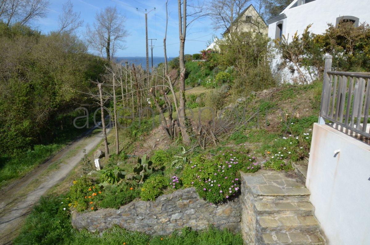 Pratiquement aucune maison de Belle-Ile nest aussi proche dune plage.