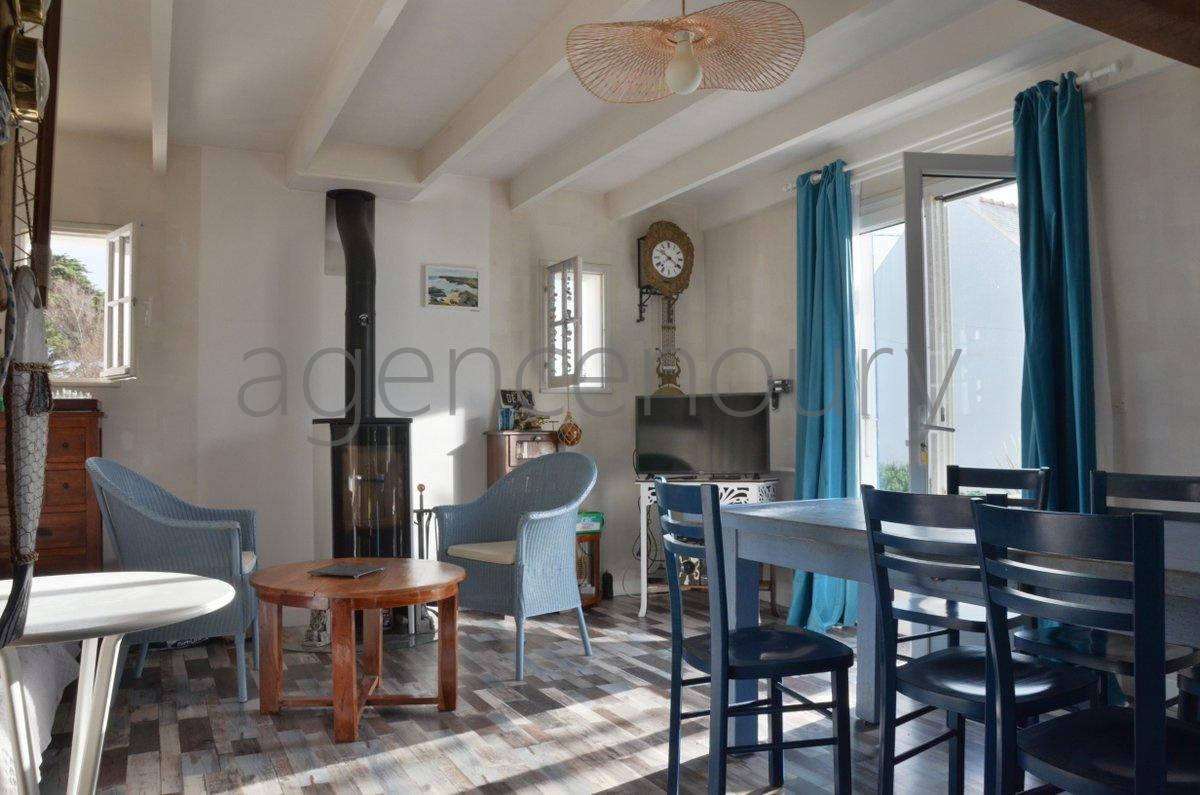 A proximit� d'une des plus belles parties de la c�te sauvage ...