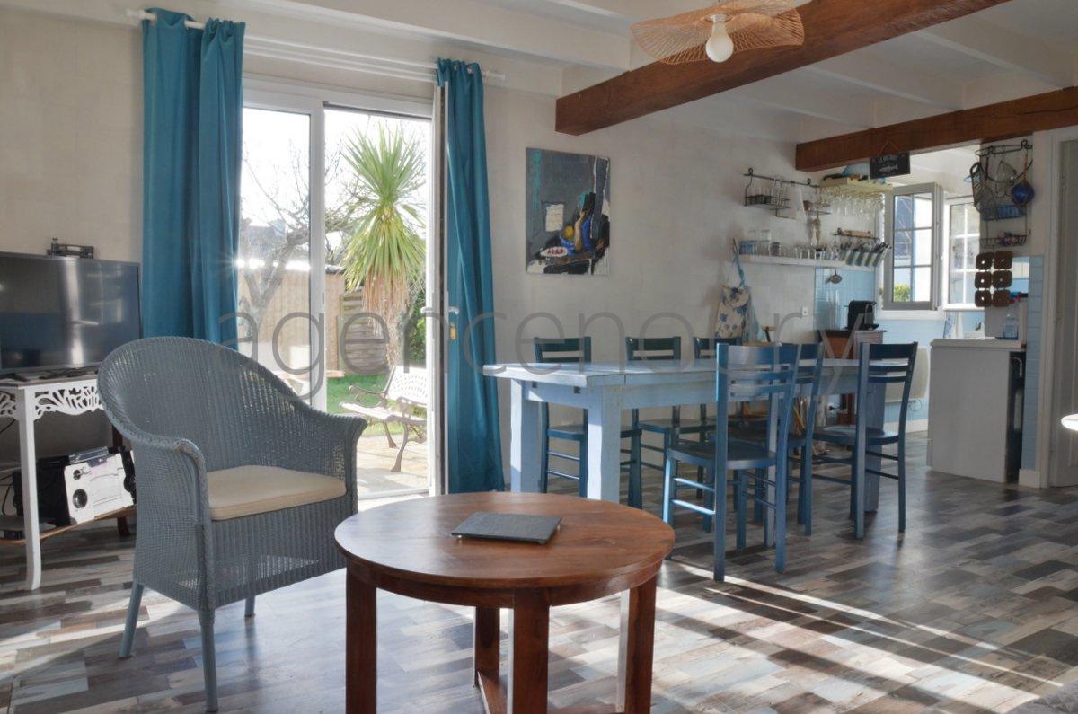 A proximit� d'une des plus belles parties de la c�te sauvage ...