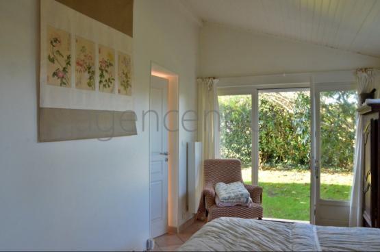 Dominant la mer, au bout d'une impasse, au dessus du port de Sauzon...