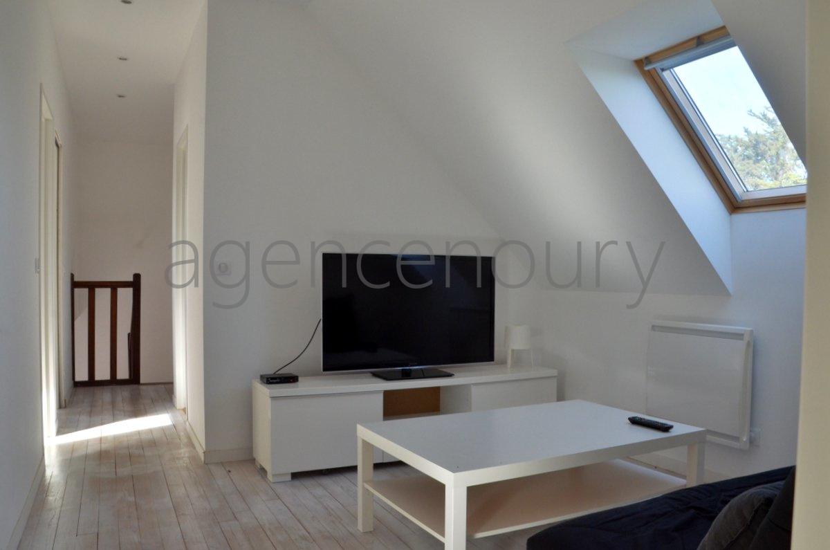 Ses six chambres offrent une rare capacit daccueil. 
