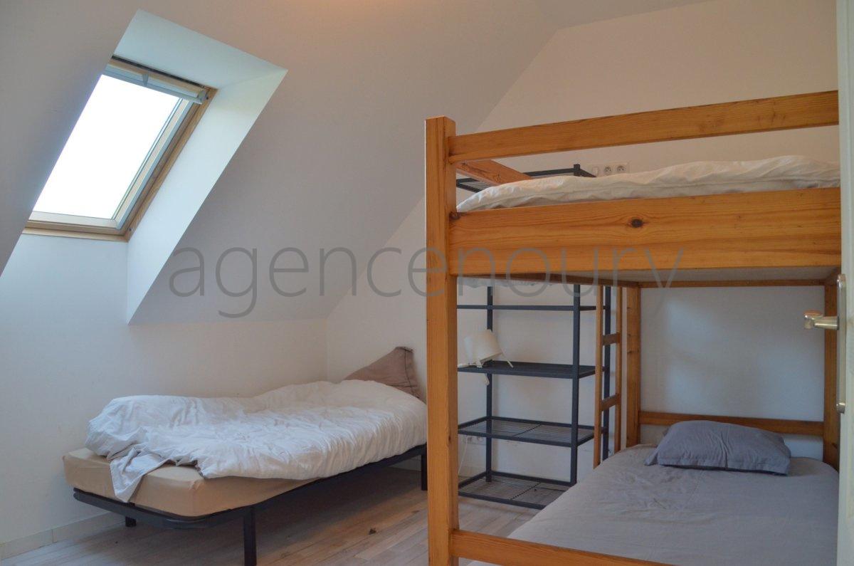 Ses six chambres offrent une rare capacit daccueil. 