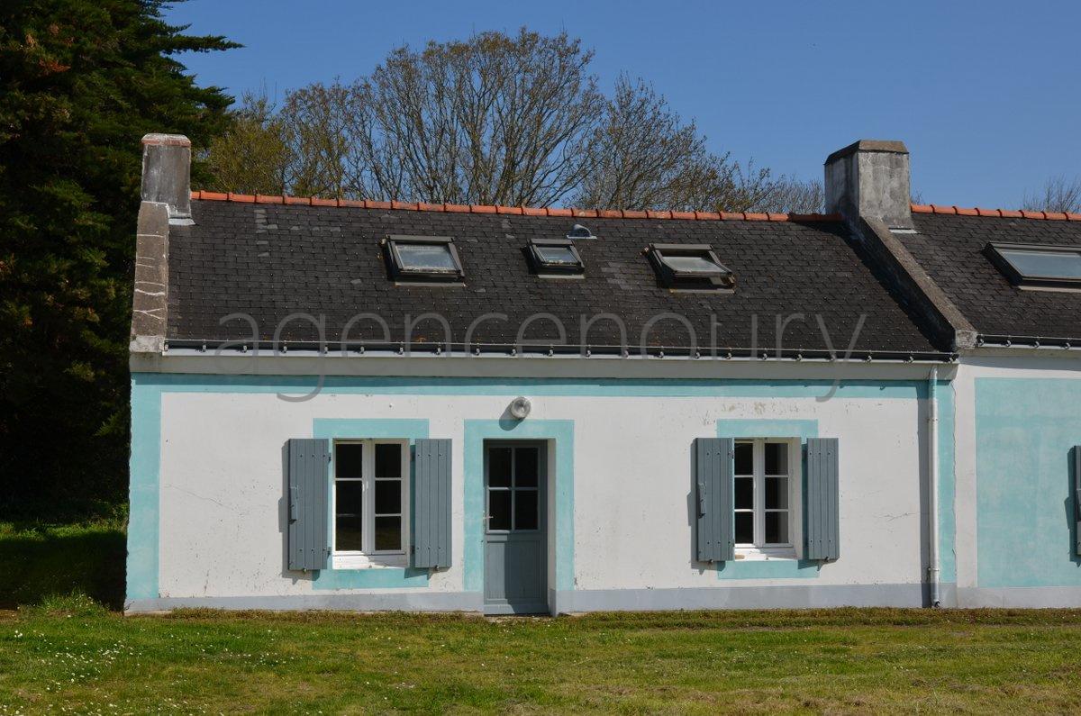 Cet ensemble de trois maisons anciennes offre une grande souplesse d'utilisation.